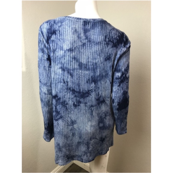 TWO VINCE CAMUTO Rayon Small Indigo Shirt Sweater - Picture 6 of 8